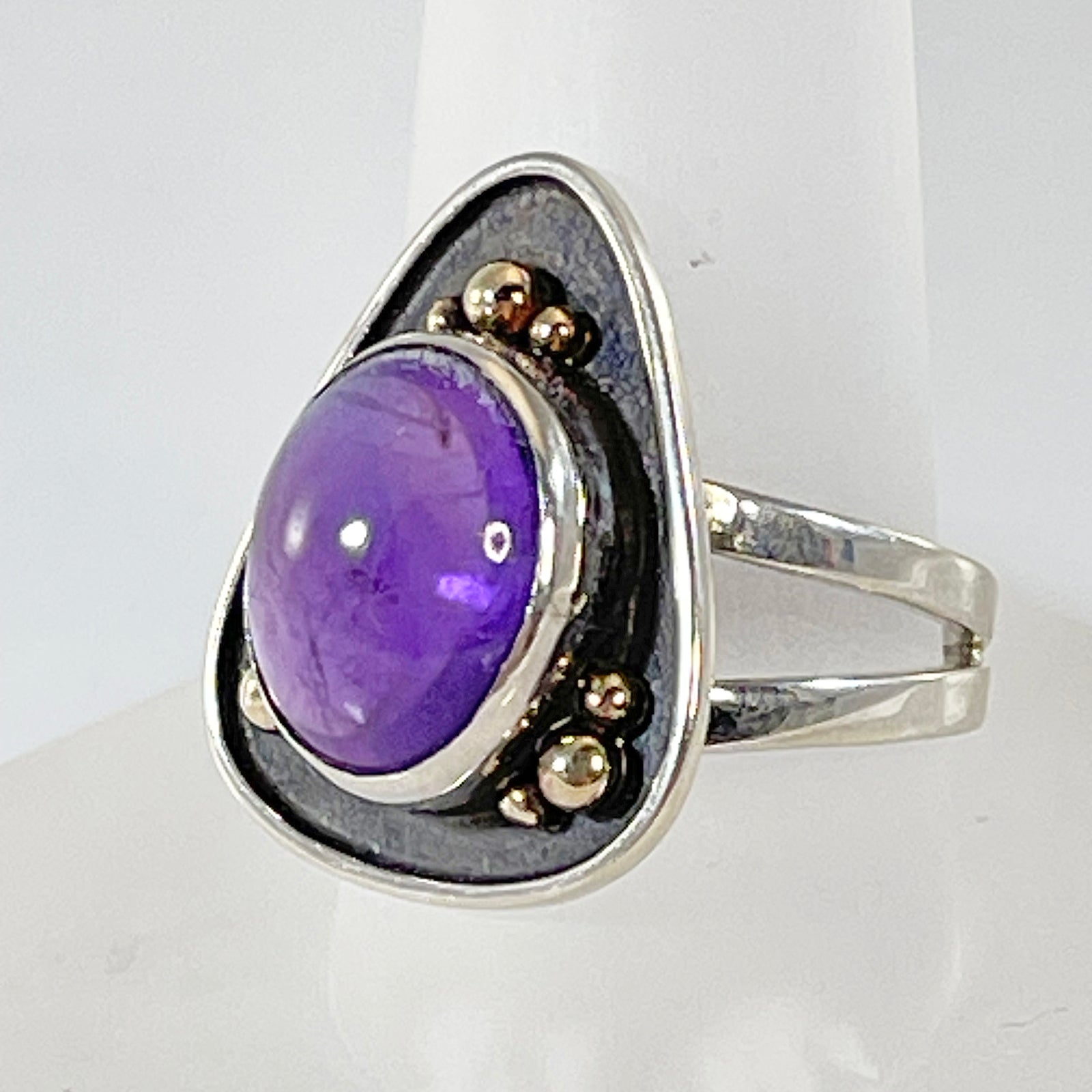 Brooke Barboza - Amethyst Planchette Ring