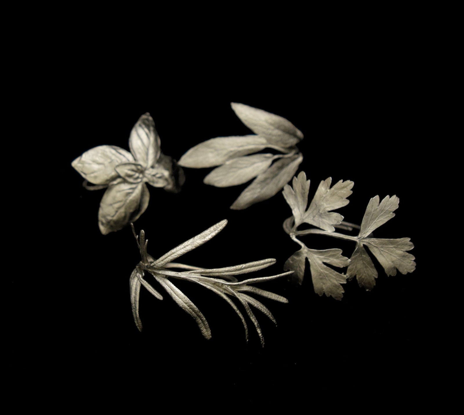 Table Art - Italian Herb Napkin Rings