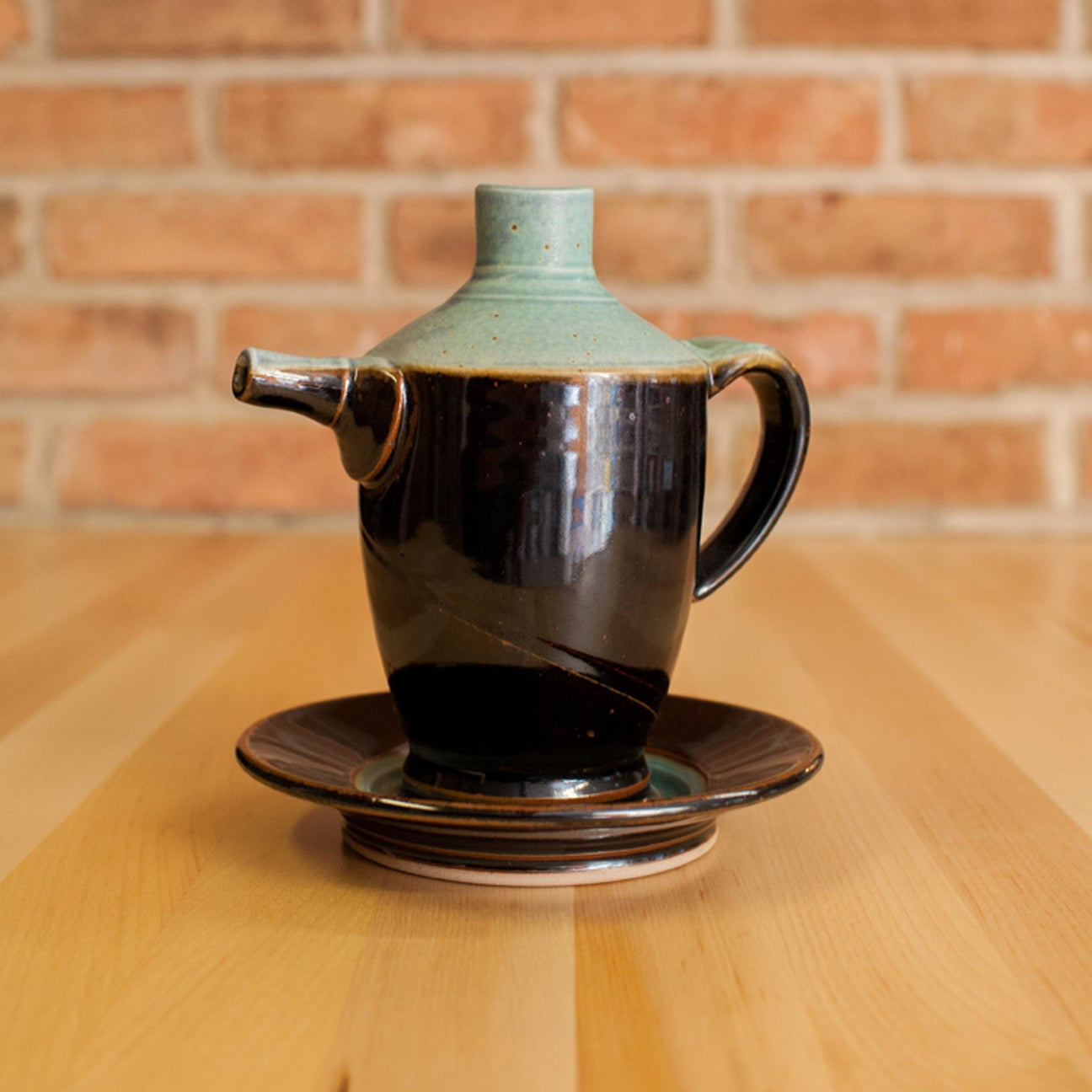 Royce Yoder Pottery - Spouted Cruet: Copper/Black