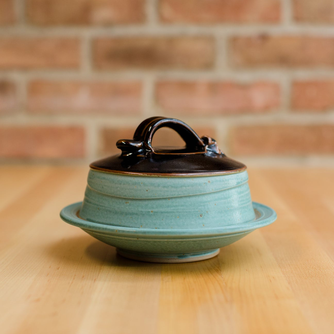 Royce Yoder Pottery - Cheese Dome: Copper/Black